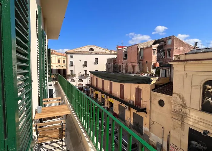 Valguarnera Suites & Apartments